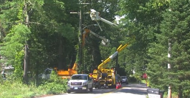 PHOTO Norwich Public Utilities Assisting Eversource With Power Outages