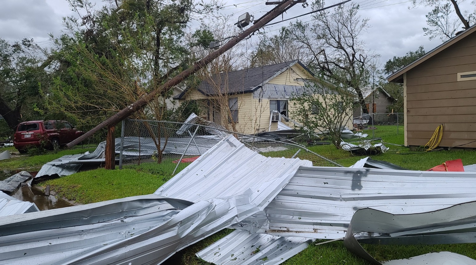 PHOTO Roofs Of Homes Badly Damaged In Sulphur Louisiana But Still Standing