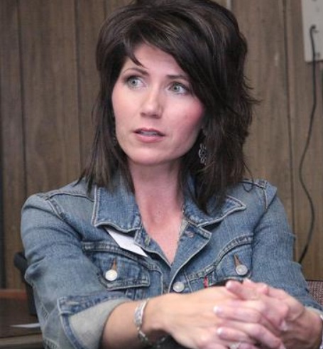 PHOTO Kristi Noem Looking Like A Tomboy