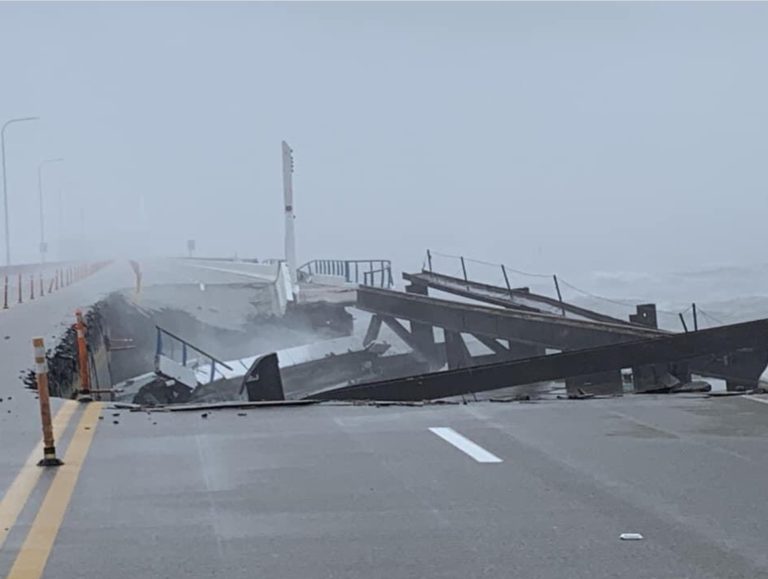 PHOTO Road Collapses In Pensacola Florida Due To Hurricane Sally