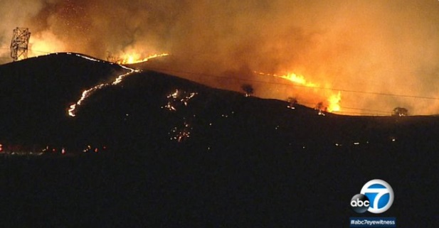 PHOTO Blue Ridge Fire Jumps 71 Freeway Near Chino Hills