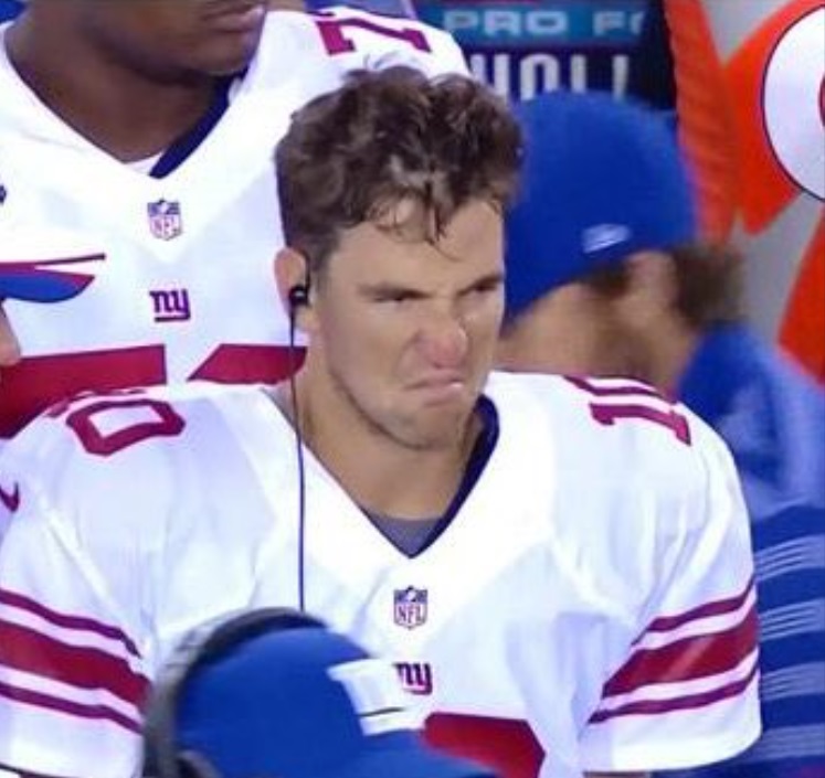 PHOTO Daniel Jones Making An Eli Manning Stinky Face 