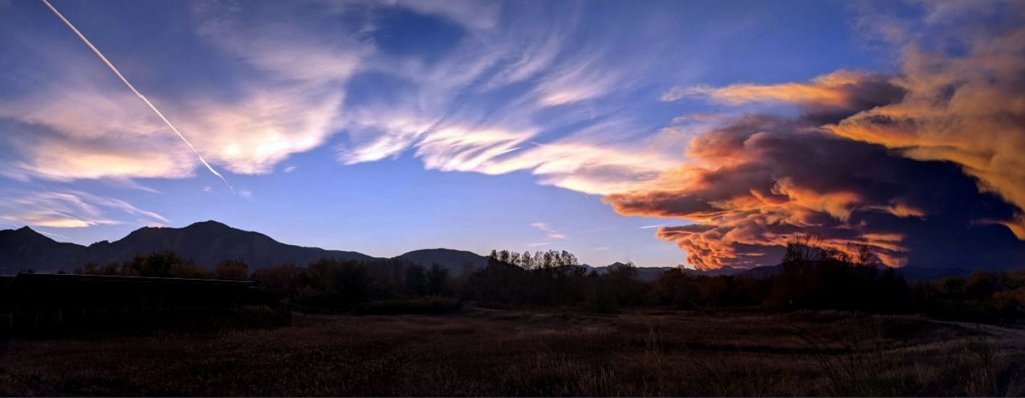 PHOTO Sunset In Boulder During The East Troublesome Fire