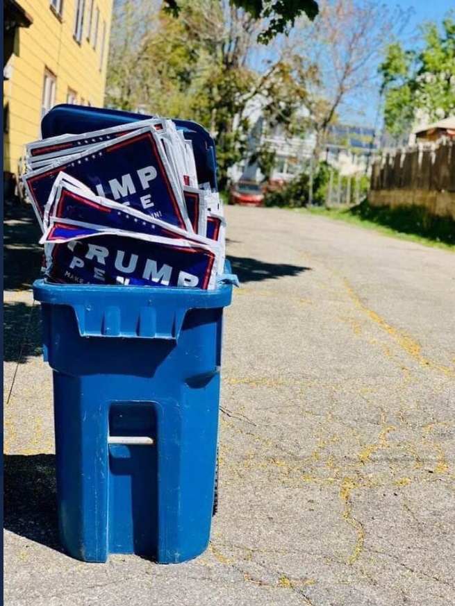 PHOTO Garbage Bin In Arizona Filled With Trump Pence Lawn Signs After Trump Loses Election
