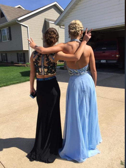 PHOTO Tyrese Haliburton's Girlfriend Dressed Up For Prom