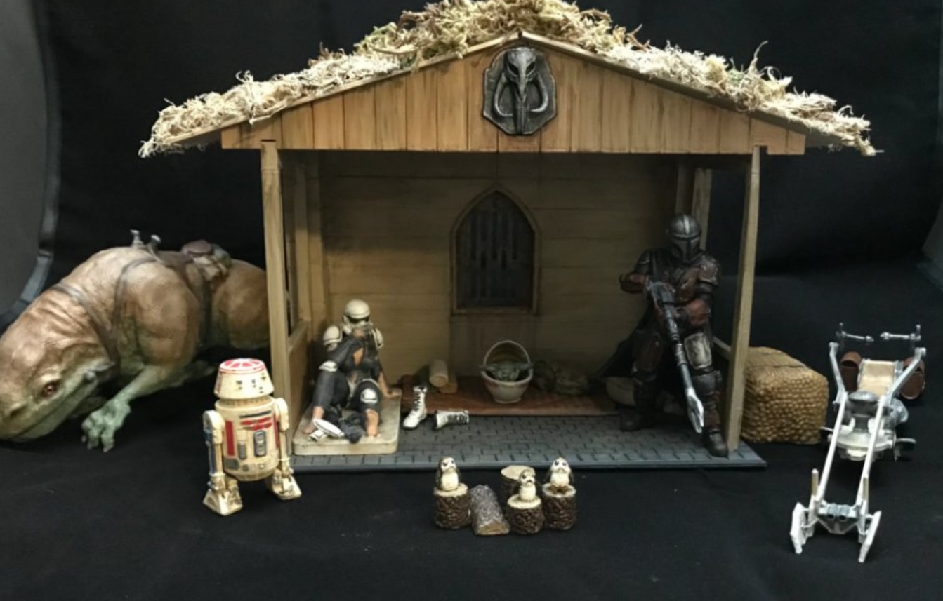 PHOTO Baby Yoda Nativity Scene