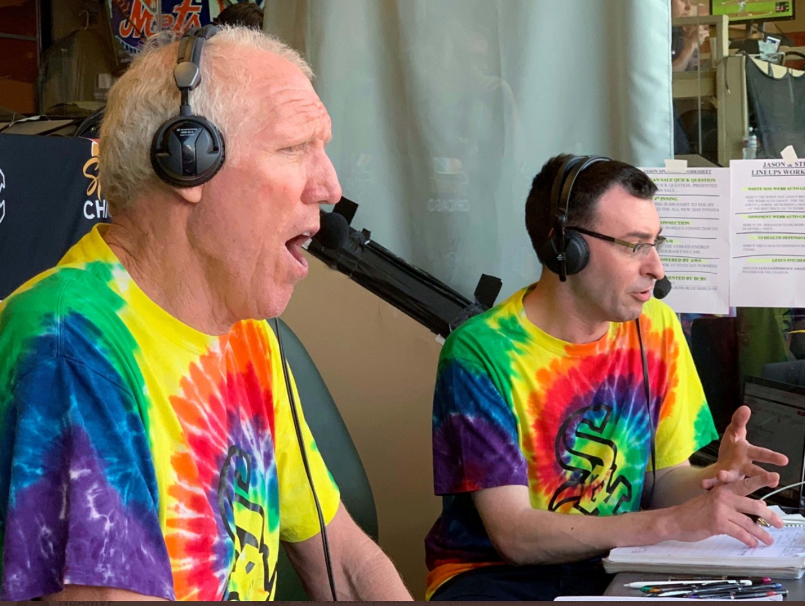 PHOTO Bill Walton Looking High On National TV