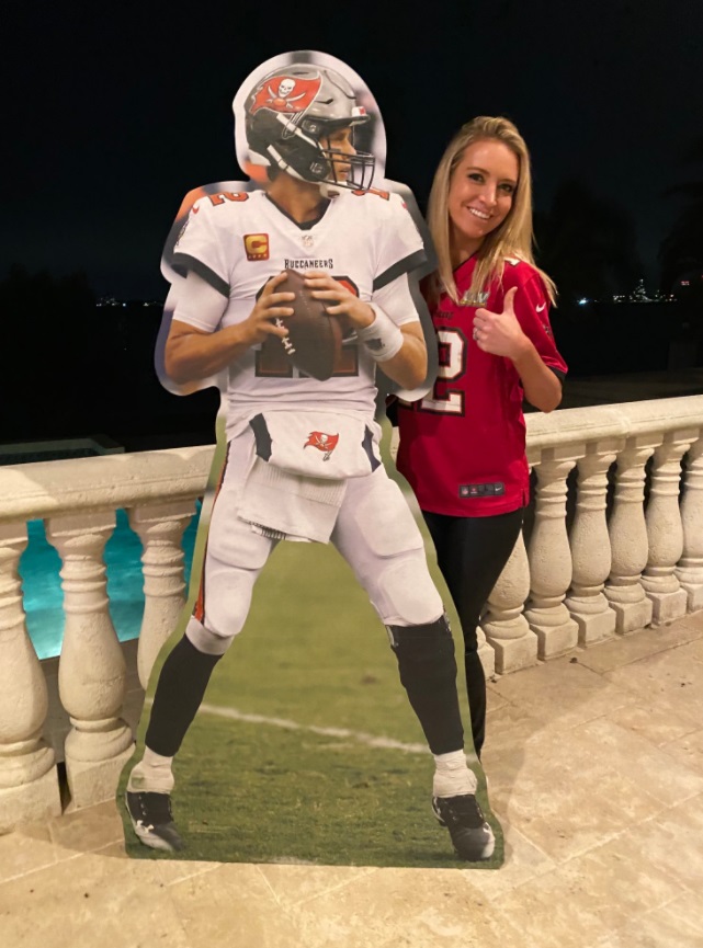 PHOTO Kayleigh McEnany Took Picture With Tom Brady Cardboard Cutout While Wearing Tom Brady Jersey Before Super Bowl