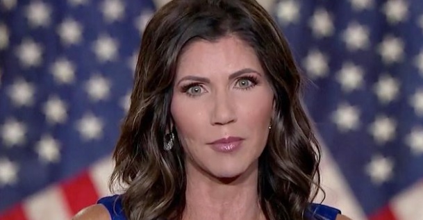 PHOTO Close Up Of Kristi Noem's Green Eyes