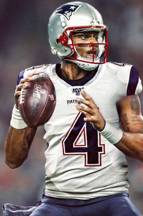 PHOTO DeShaun Watson In A New England Patriots Uniform