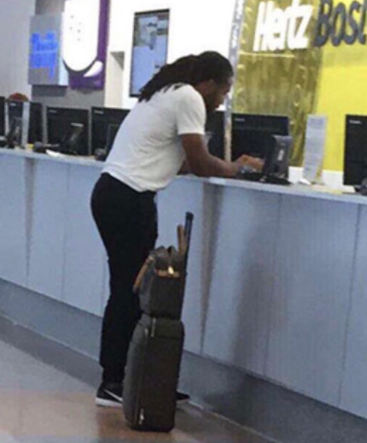 PHOTO DeShaun Watson Spotted At Hertz Rental Car Counter Inside Boston Logan Airport On Tuesday