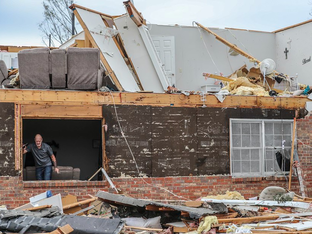 PHOTO Newnan Georgia Tornado Demolished This House