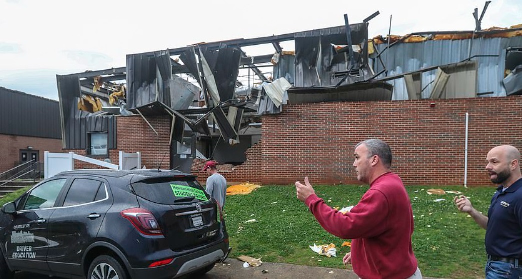 PHOTO Newnan High School Badly Damaged By Tornado