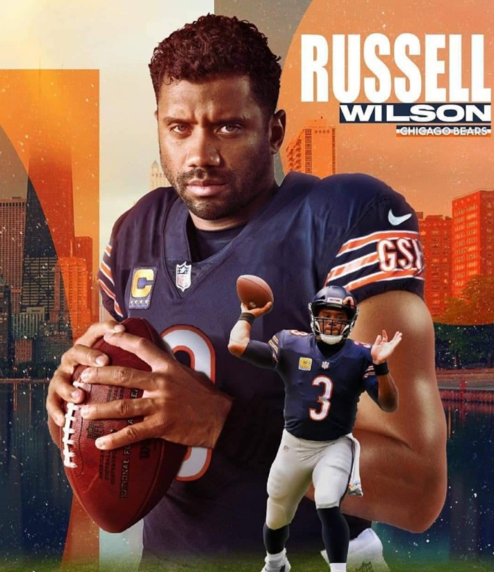 PHOTO Russell Wislon In A Chicago Bears Uniform