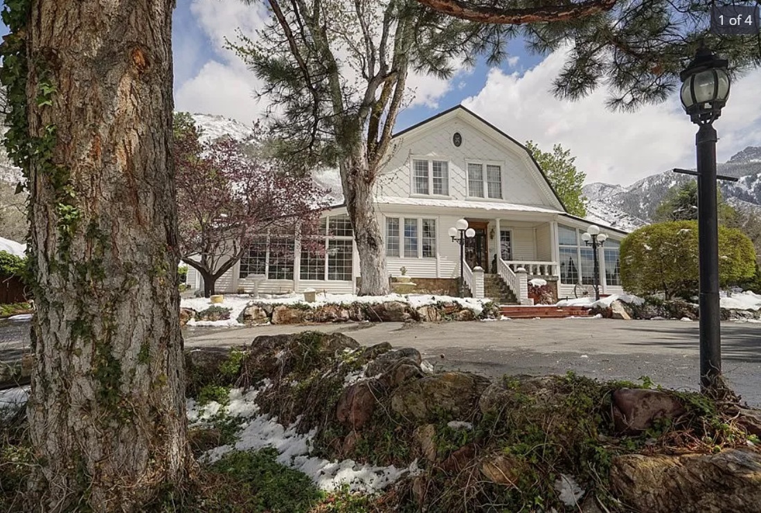 PHOTO Quin Snyder's Snowy Mansion In Salt Lake City Surrounded By Mountains That He Bought For $925K Is Now Worh Over $3 Million