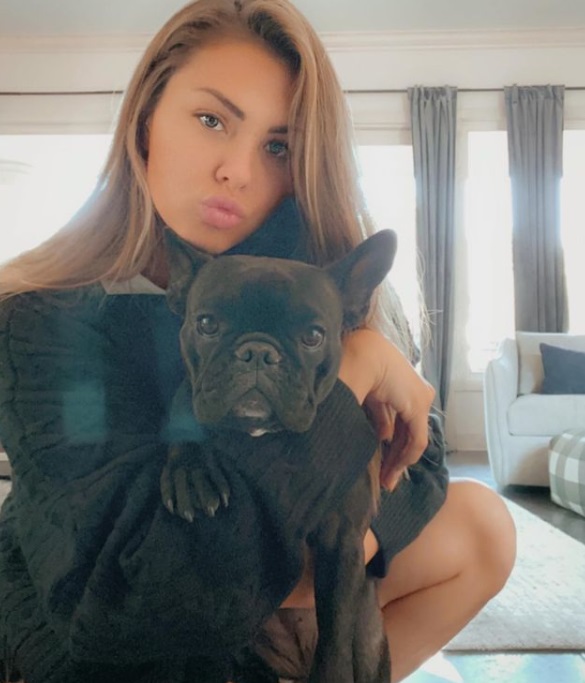 PHOTO Trae Young's Girlfriend Lives In Atlanta Penthouse With Pug Dog