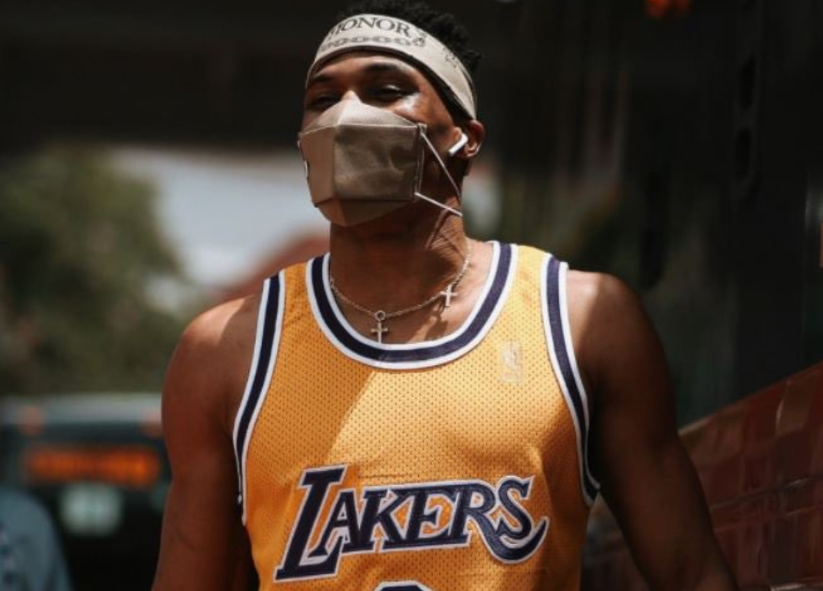 PHOTO Russell Westbrook Spotted In LA Sporting A Lakers Jersey And Looking Like Brodie