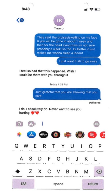 PHOTO Trevor Bauer Told His Accuser He Felt Bad For What He Did In Leaked Text Message