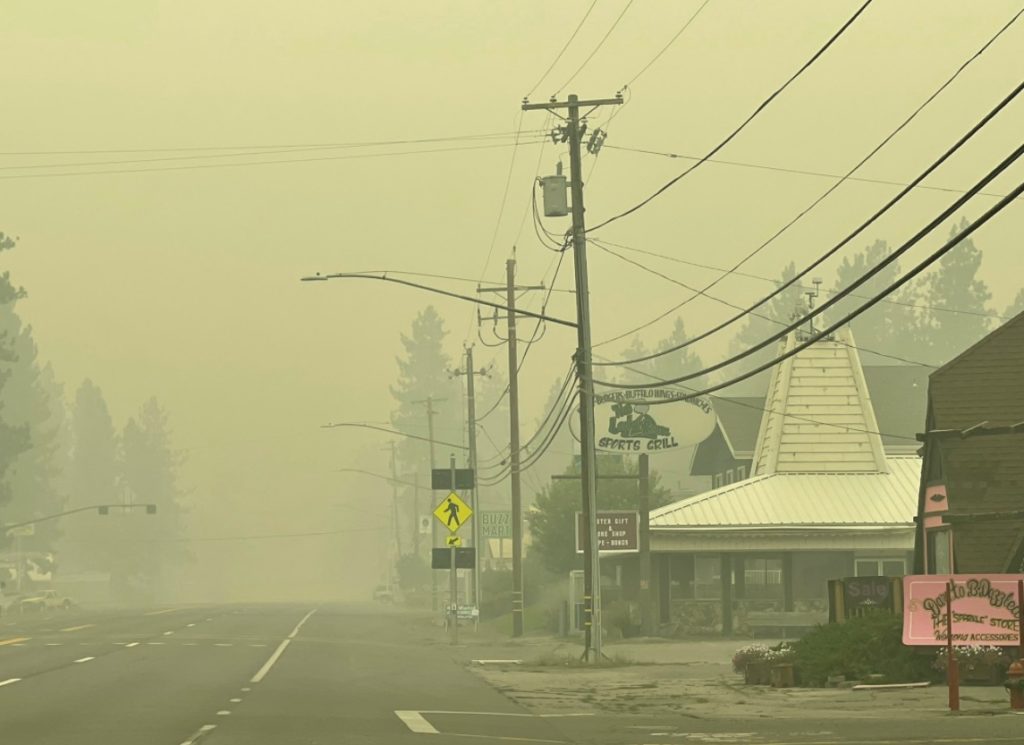 PHOTO Smoke Was So Heavy In Chester California People Couldn't Breathe