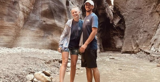 PHOTO Gabby Petito Hiking Up The Trail At Zion National Park With Brian Petito