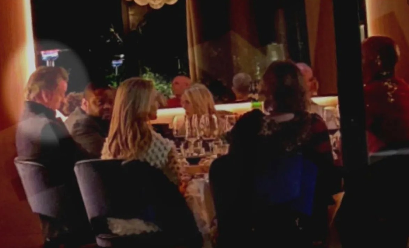 PHOTO Gavin Newsom At Dinner After Winning Recall Election With His Hot Wife At $40 Per Entrée Restaurant