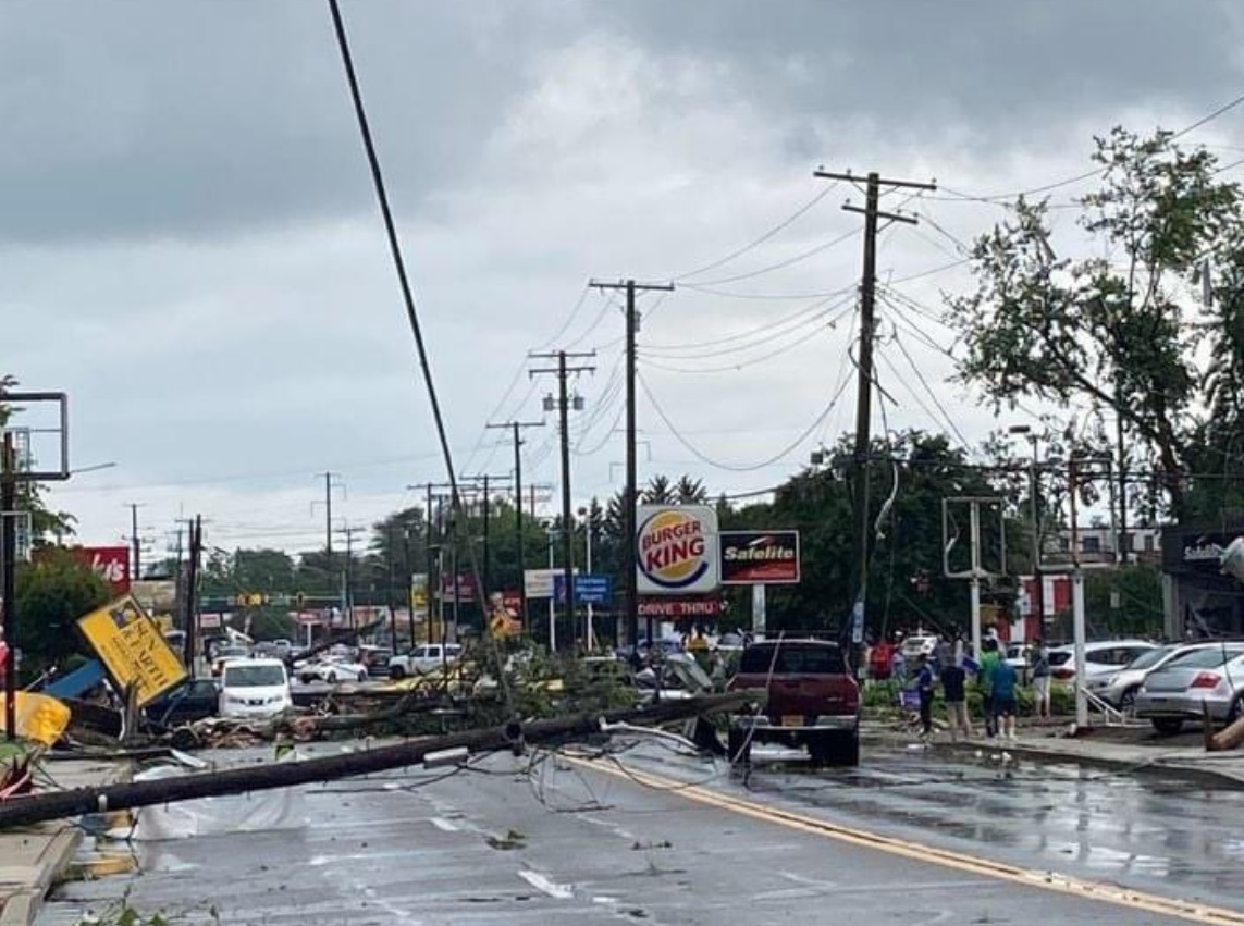 PHOTO Major Street In Annapolis Maryland Was Just Covered In Debris From Tornado