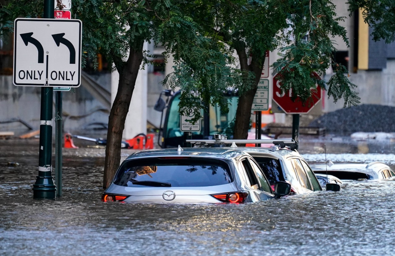 PHOTO New York Flooding Is A Dire Situation