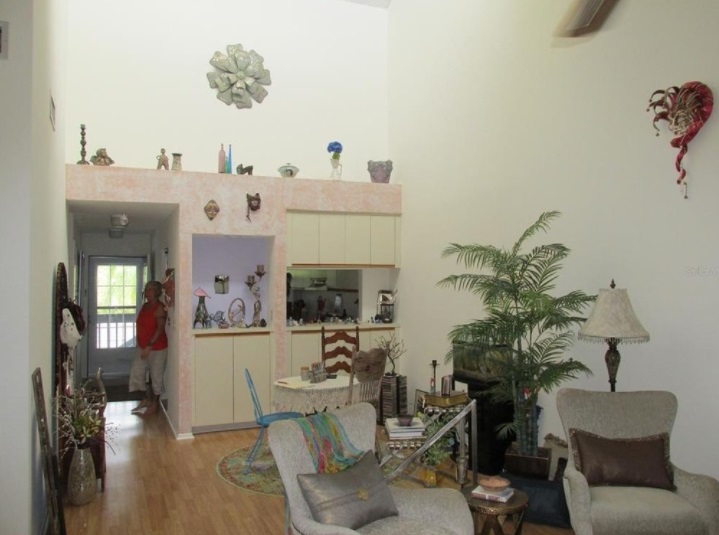 PHOTO Of Brian Laundrie's Parents Living Room In Their North Port Florida Home