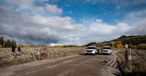 PHOTO Of Two Police Cars Blocking Off Road At Grand Teton National Park Where Brian Laundrie Dumped Gabby Petito's Body