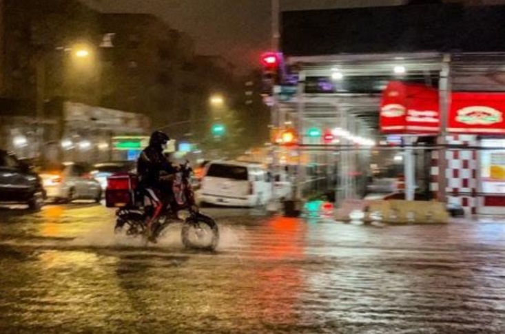 PHOTOS This Morning Showing The Flooding In New York City With Some Daylight To See 