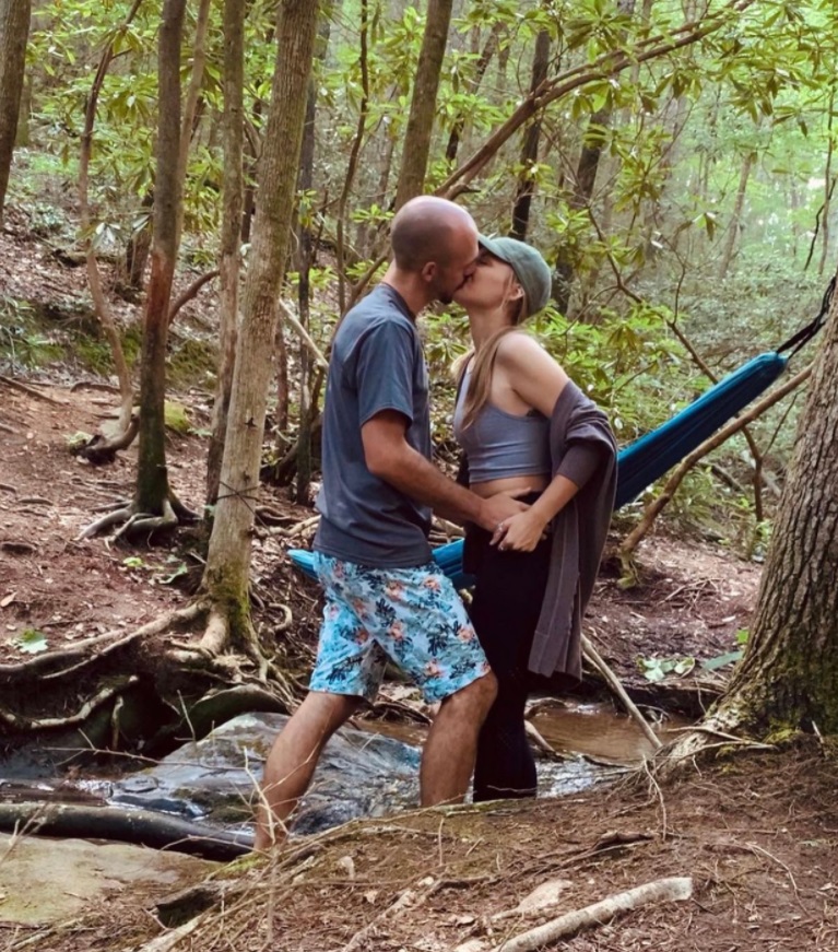 PHOTO Brian Laundrie Kissing Gabby Petito In The Woods Before He Killed Her