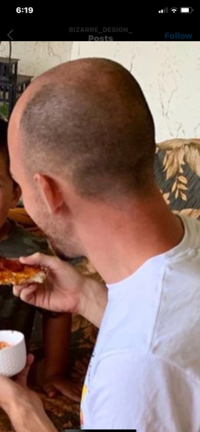 PHOTO Close Up Of How Bald Brian Laundrie Is While Eating Pizza