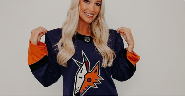 PHOTO Ashley Brewer In A Hockey Jersey Will Blow Your Mind