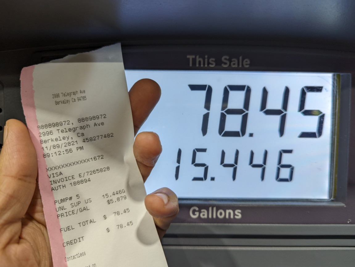 PHOTO Dude In Berkeley California Spends $78 Filling His 4 Cylinder Hyundai Car With Gas