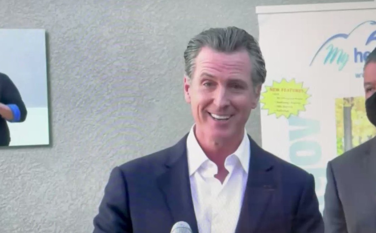 PHOTO Gavin Newsom's Face Looks Distorted From Bad Botox