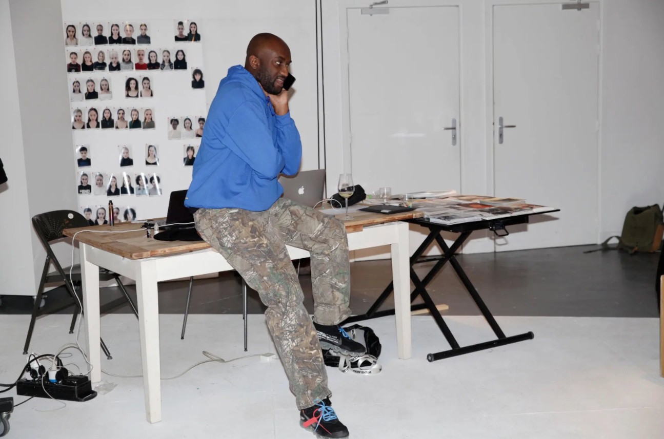 PHOTO Virgil Abloh Worked From His House Despite Having Cancer