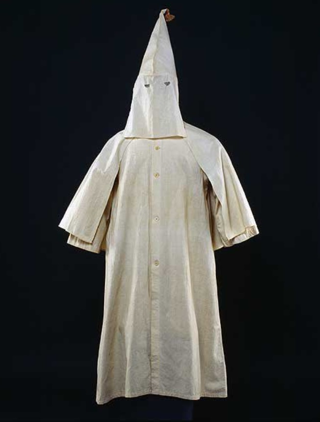PHOTO What The Kyle Rittenhouse Judge Should Wear In The Courtroom Meme