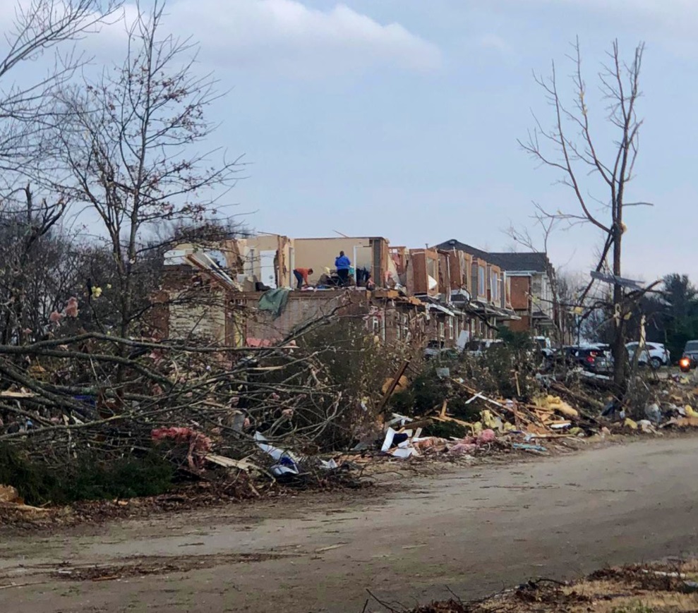 PHOTO Damage From Tornado In Jennings Creek In Bowling Green Kentucky ...