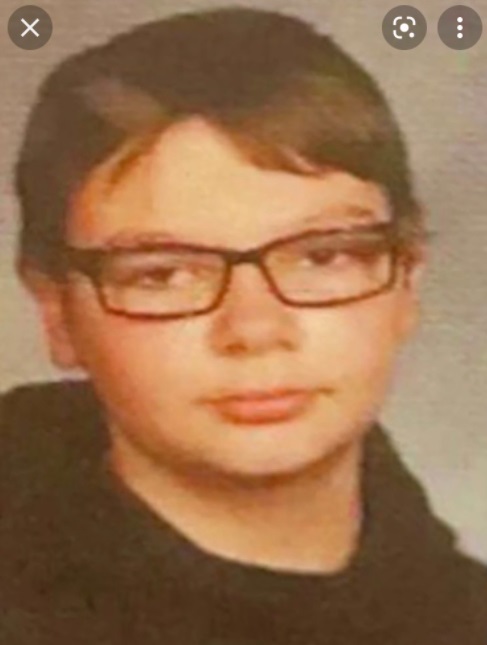 PHOTO Ethan Crumbley Looked Like An Uber Nerd In Elementary School