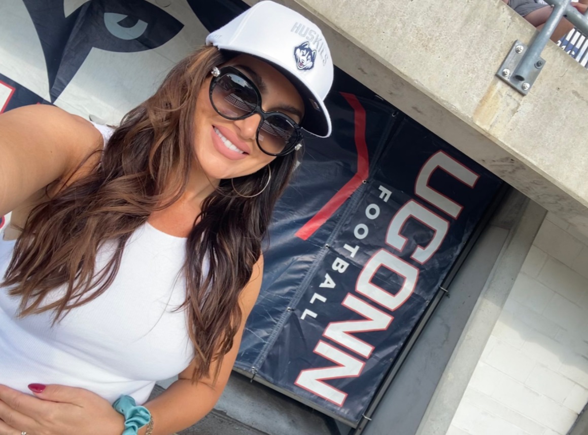 PHOTO Molly Qerim In A UConn Huskies Hat With A Wedding Ring On