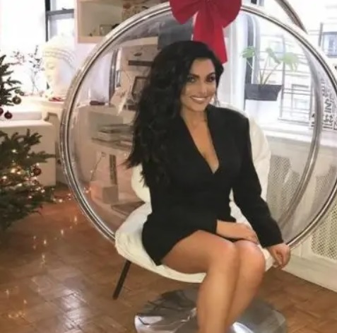 PHOTO Molly Qerim Showing Off Her Perfect Legs In Short Dress