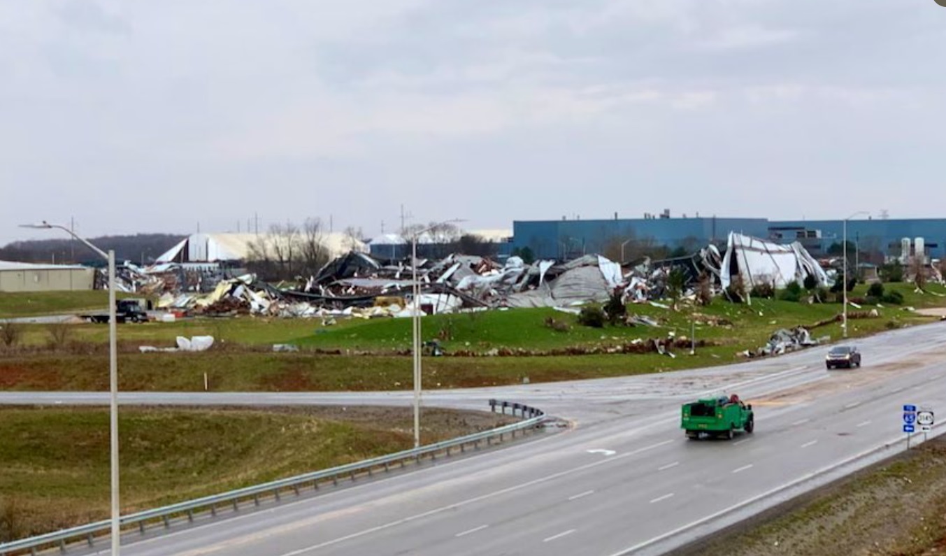 PHOTO Of Damage In Bowling Green Next To Interstate 65 On Ramp