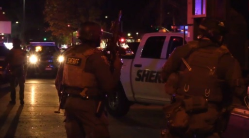 PHOTO Of Police Swarming Oakridge Mall In San Jose After Shooting Suspect Flees