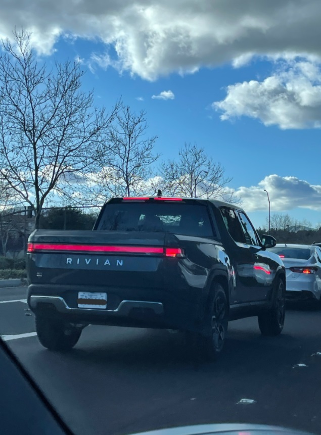 PHOTO Rivian Spotted In Forest Green