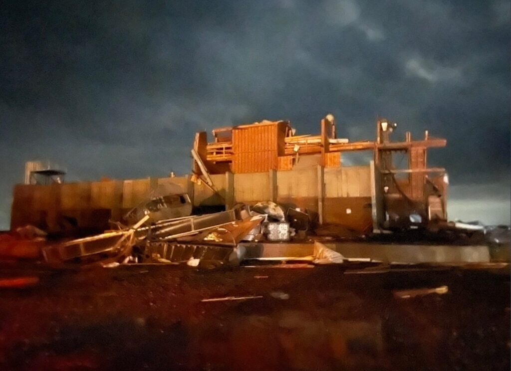 PHOTO The Structural Damage To Buildings On West Side Of Monette ...