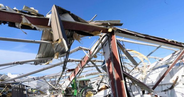 PHOTO This Is The Only Structure That Could Withstand The Power Of The Mayfield Kentucky Tornado