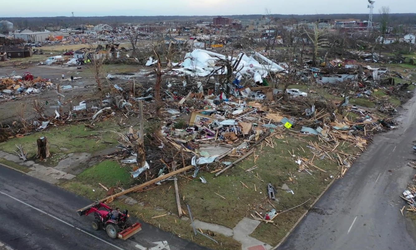 PHOTO Water Tower In Mayfield Kentucky Crumbled From Tornado