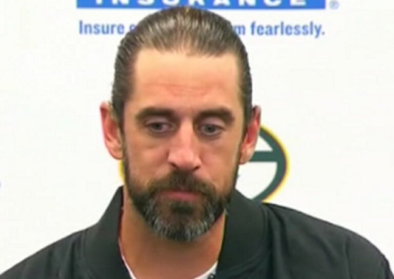 PHOTO Aaron Rodgers Looks Like Nicolas Cage Playing Aaron Rodgers In A ...