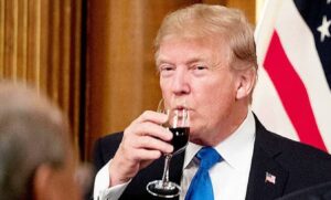 PHOTO Donald Trump Drinking Pepsi Out Of A Wine Glass
