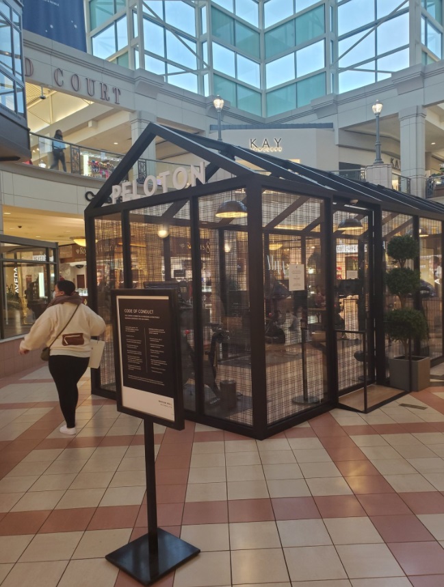 PHOTO Imagine If Peloton Cages Are Removed From Shopping Malls If The Company Doesn't Rebound